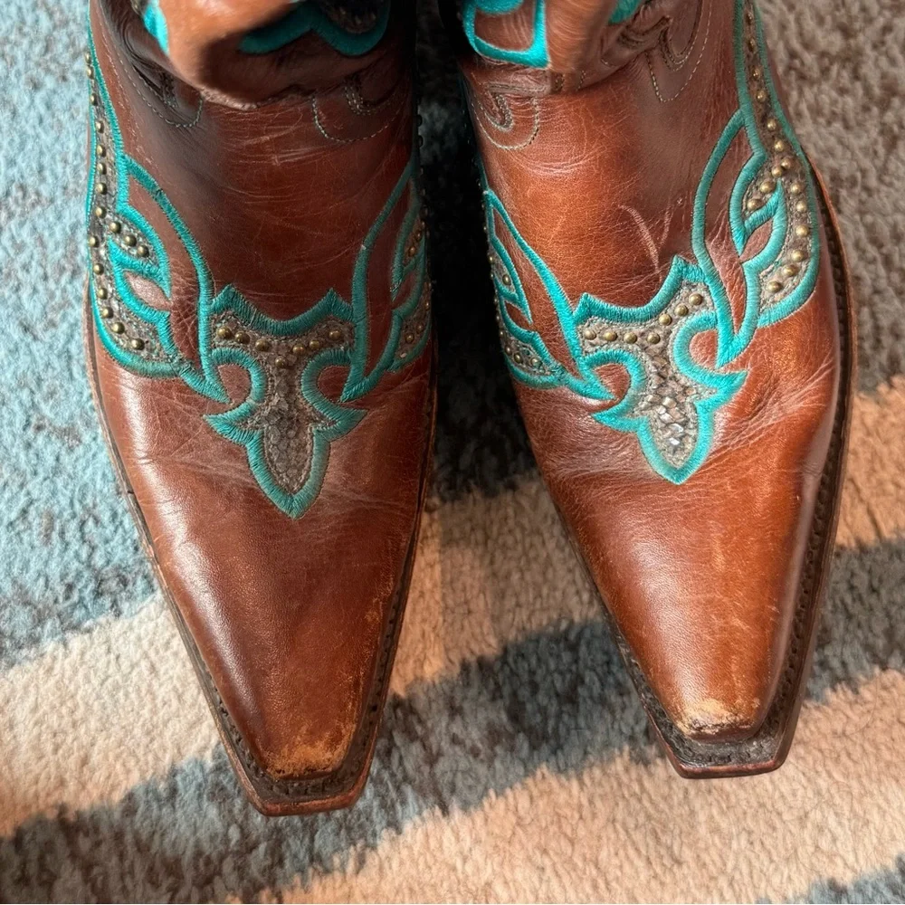 Lucchese Brown and Teal Heeled Western Boots - Picture 10 of 11